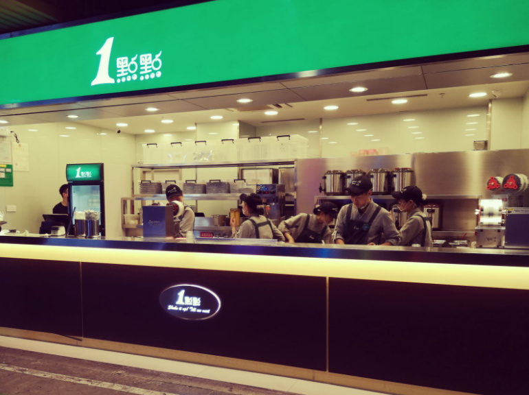 茶饮圈里的泰山北斗——一点点！